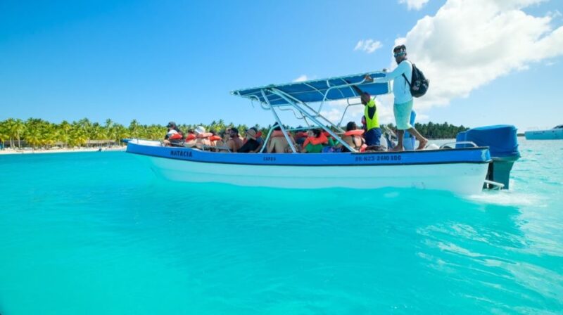 From Punta Cana: Saona Island Catamaran Tour W/ Buffet Lunch - Inclusions