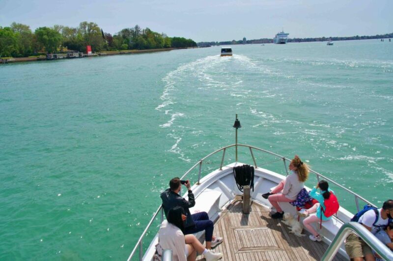 From Punta Sabbioni: Murano and Burano Islands Boat Tour - Customer Reviews and Ratings