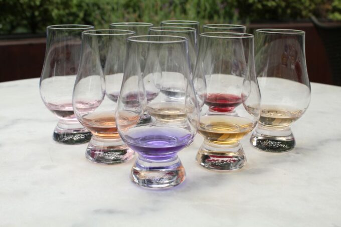 From Queenstown: Guided Gin Tour With Tastings - Tour Features
