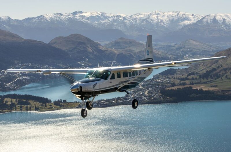 From Queenstown: Milford Sound Flight and Boat Cruise - Size and Group Limits