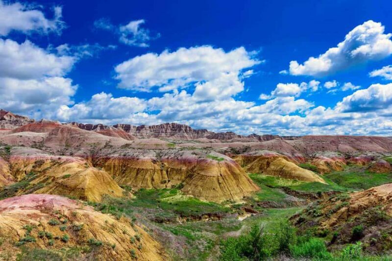 From Rapid City: Badlands and Wall Drug Store Tour - An In-Depth Look at the Tour Experience