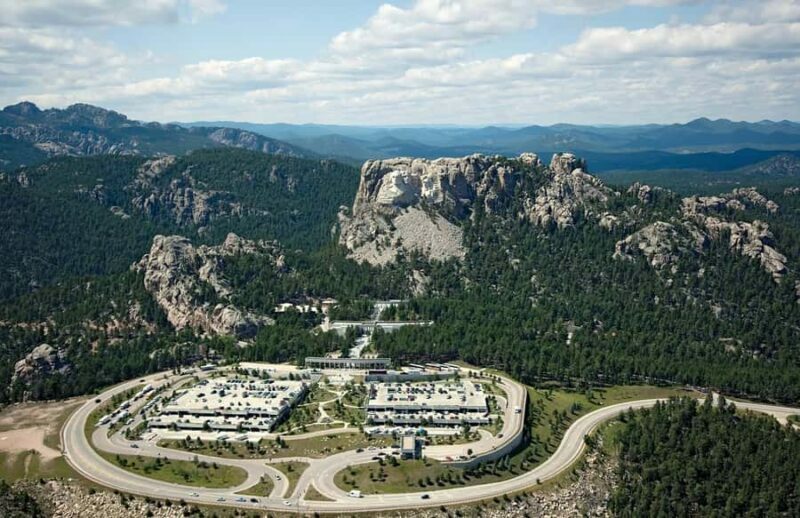From Rapid City: Mt. Rushmore Memorial Tour - Key Points