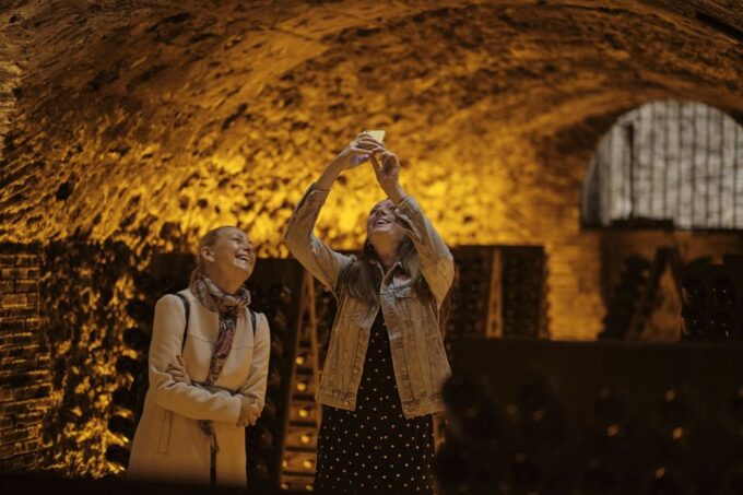From Reims/Epernay: Private Gold Champagne Tasting Tour - Cramant