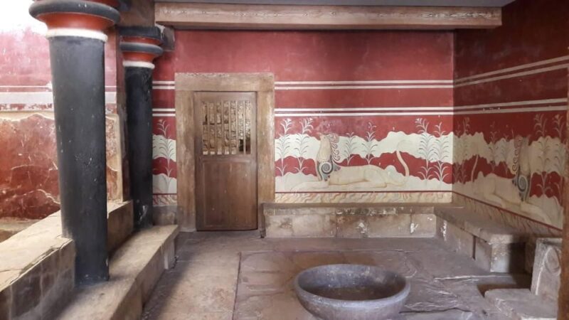 From Rethymno: Day Trip to KNOSSOS PALACE and HERAKLION CITY - Return to Rethymno
