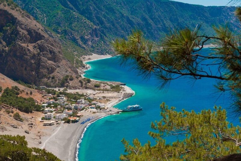 From Rethymno: Samaria Gorge With Professional Hiking Guide - Recommendations