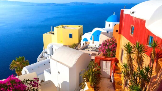From Rethymno: Santorini Day Trip by Boat, Visit Oia & Fira - Optional Volcano Visit