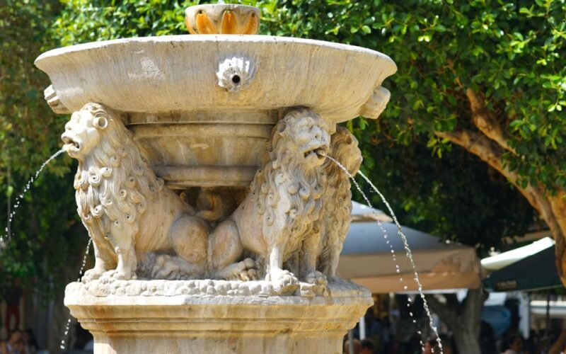 From Rethymnon: Knossos Palace and Heraklion Day Trip - Key Points