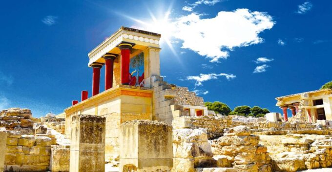 From Rethymnon: Knossos Palace and Heraklion Day Trip - Visiting Heraklion Museum