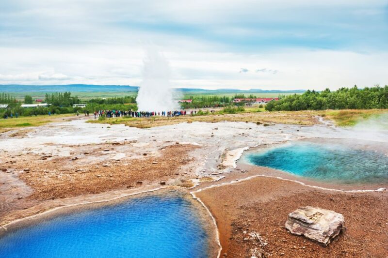 From Reykjavik: Exclusive Golden Circle Private Day Tour - Key Points
