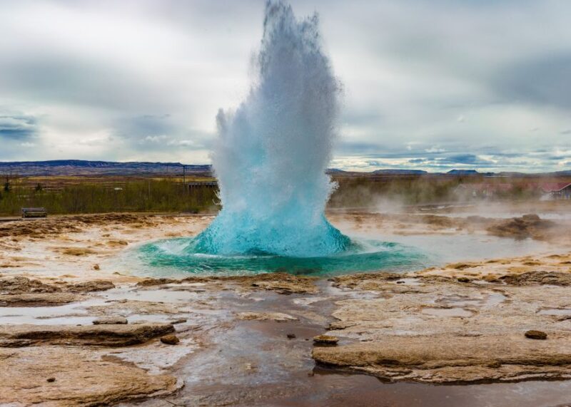 From Reykjavik: Exclusive Golden Circle Private Day Tour - Experience and Cultural Insights