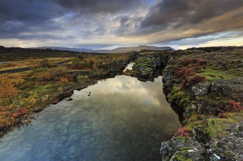 From Reykjavik: Golden Circle, Bruarfoss & Kerid Crater - Guided Experience
