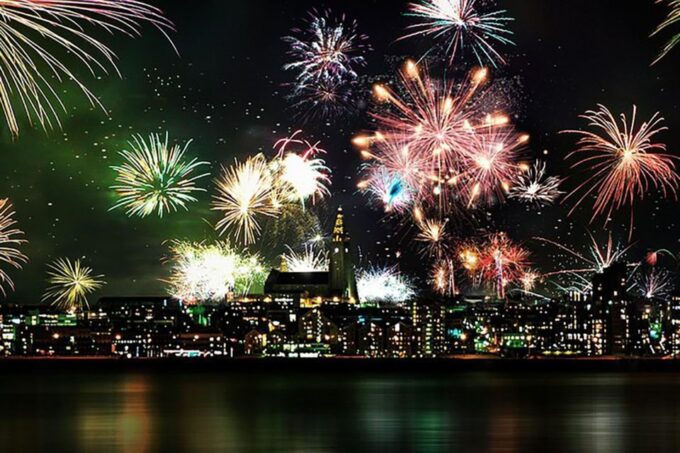 From Reykjavik: New Years Fireworks by Boat - Getting to the Meeting Point