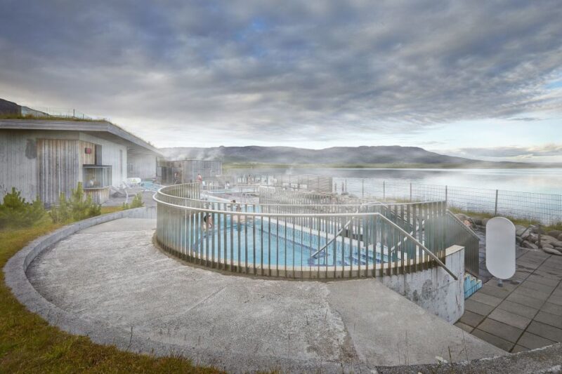 From Reykjavik: Northern Lights and Geothermal Baths Tour - Fontana Spa Features