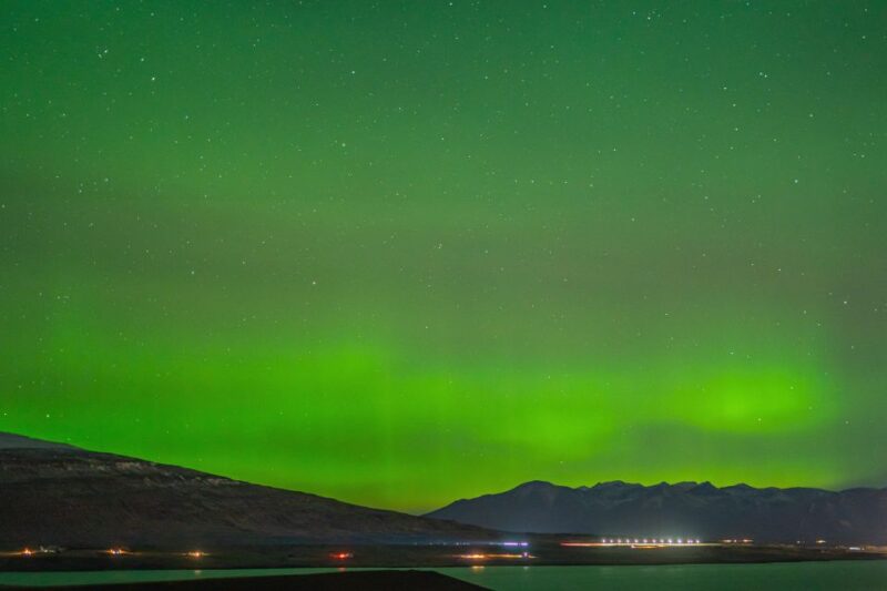 From Reykjavik: Northern Lights Guided Tour With Photos - Key Points