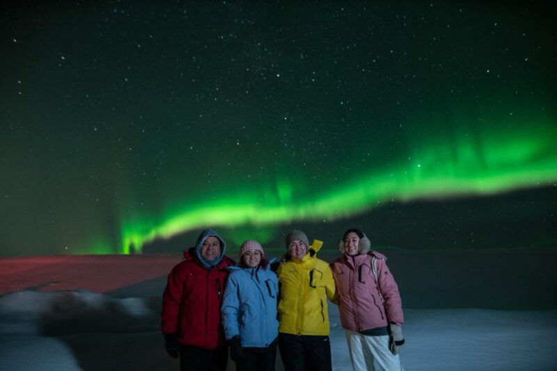 From Reykjavik: Northern Lights Guided Tour With Photos - Experience and Highlights