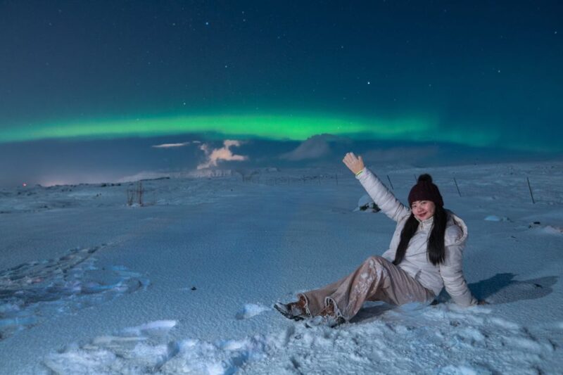 From Reykjavik: Northern Lights Guided Tour With Photos - Customer Feedback and Ratings