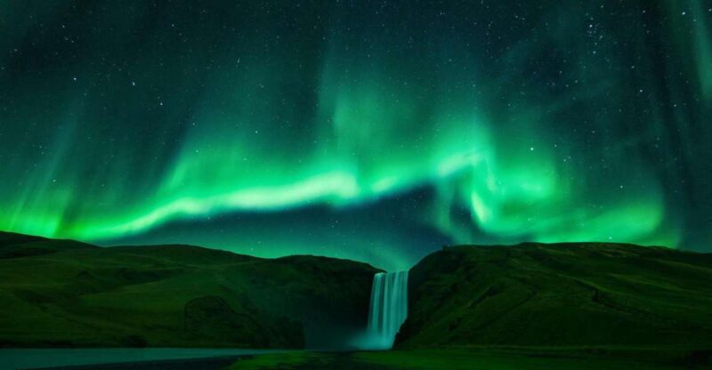 From Reykjavik: Northern Lights & Stargazing Bus Tour - Pickup Information