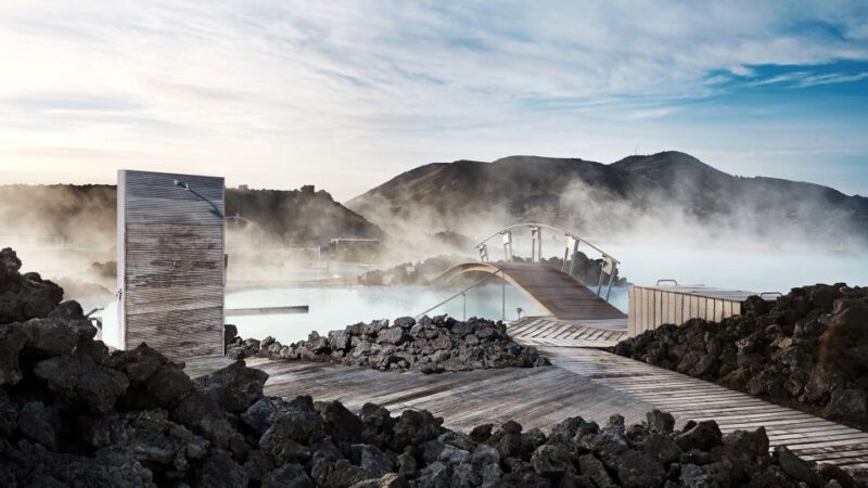 From Reykjavik or Keflavik: Blue Lagoon Transport - Price and Duration