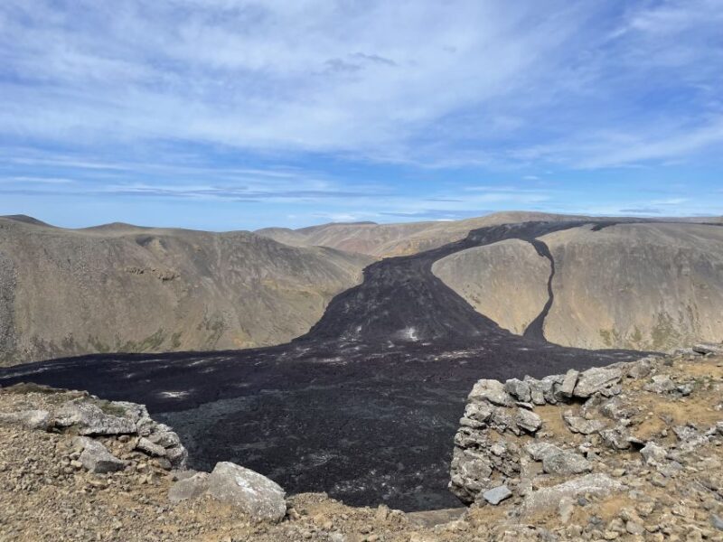 From Reykjavik: Reykjanes Geopark Tour and Sky Lagoon Visit - Activities and Highlights
