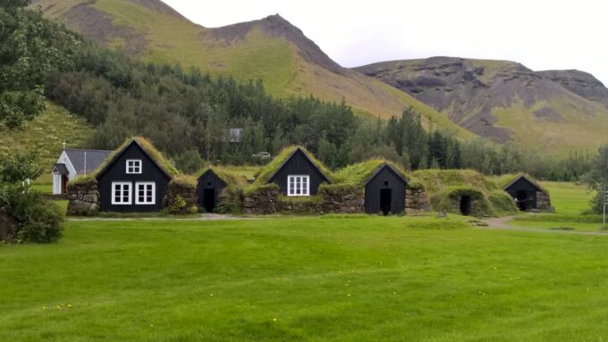 From Reykjavik: South Coast Private Tour - Experiencing Icelandic Coastal Landscapes