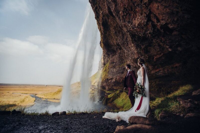 From Reykjavik: South Coast Private Tour With a Photographer - Attractions and Experiences