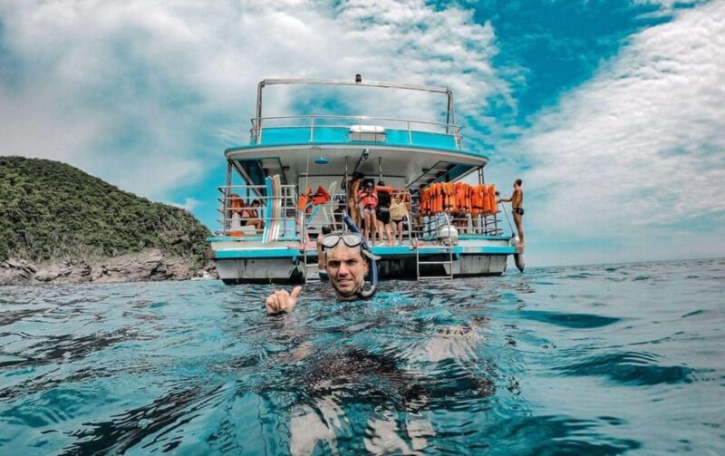 From Rio De Janeiro: Cabo Frio Tour, Catamaran Ride, Buffet - Stunning Beaches and Vibrant Culture
