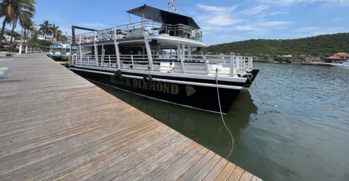From Rio De Janeiro: Cabo Frio Tour, Catamaran Ride, Buffet - Discover Cabo Frios Treasures