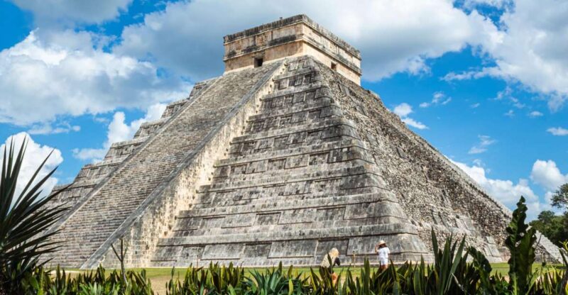 From Riviera Maya: Chichen Itza Tour With Traditional Buffet - Transportation and Accessibility