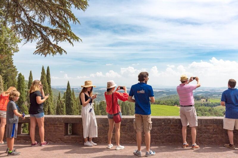 From Rome: Bagnoregio & Orvieto Day Trip With Wines & Lunch - Itinerary and Experience