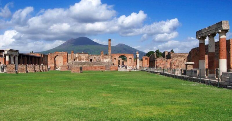 From Rome: Pompeii and Amalfi Coast Private Tour by Car - Itinerary and Experience