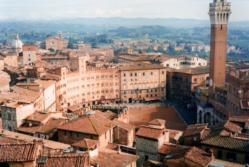 From Rome to Florence via Pienza & Siena Transfer With Lunch - Culinary Experiences