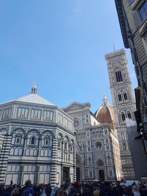 From Rome to Florence via Pienza & Siena Transfer With Lunch - Independent Travel to Hotels