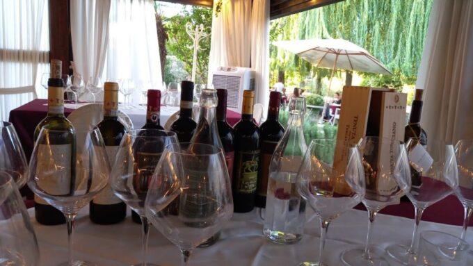 From Rome: Tuscany Full Day Wine Tasting Tour, Small Group - Accessibility and Weather