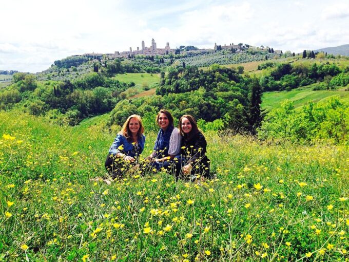 From Rome: Tuscany Wine Tour & San Gimignano - Exploring San Gimignano