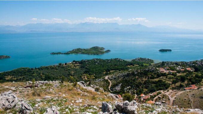 From Roses: Medes Islands Boat Tour With El Estartit Visit - Accessibility Considerations