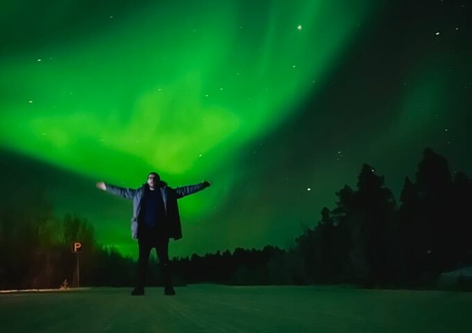 From Rovaniemi: Lapland Aurora Hunt With Barbeque - Photography Tips