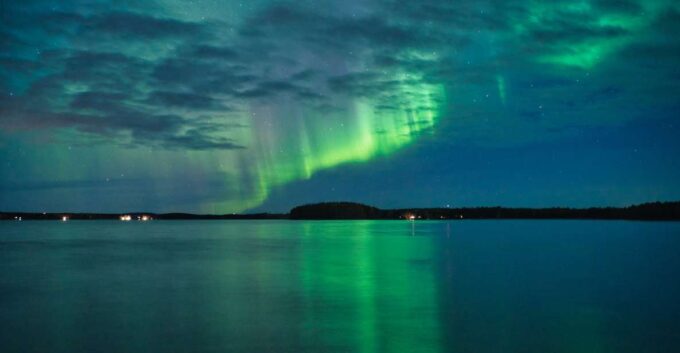 From Rovaniemi: Northern Lights Experience With Campfire - Snacks and Drinks Offered