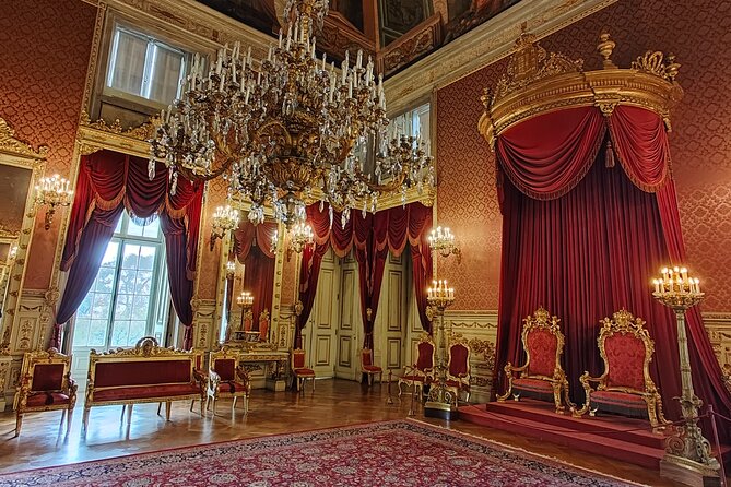 From Royalty to History - Full Day Private Lisbon Tour - Savoring Local Delicacies