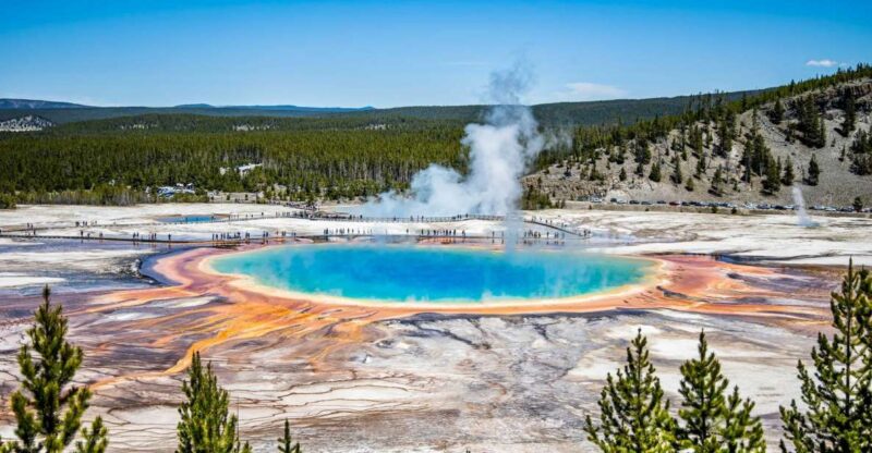 From Salt Lake City: 3-Day Yellowstone Wildlife Adventure - Daily Itinerary: Day 1