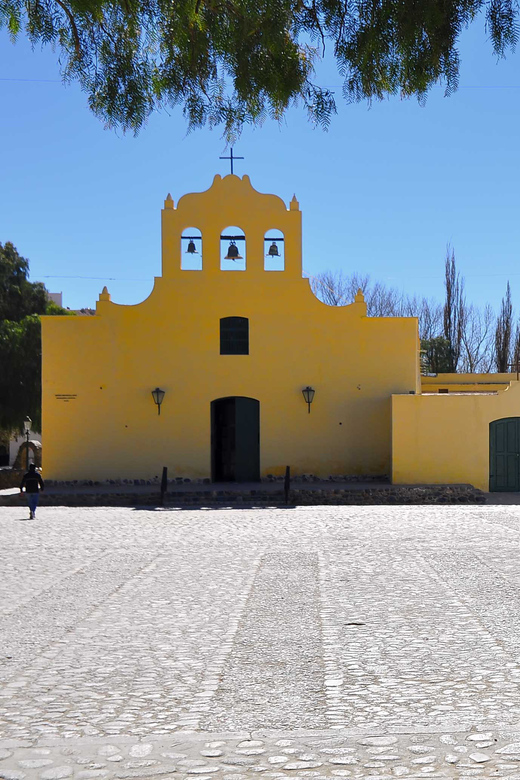 From Salta: 3-Day Cafayate, Cachi, and Humahuaca Guided Trip - Day 1: Quebrada De Las Conchas and Cafayate