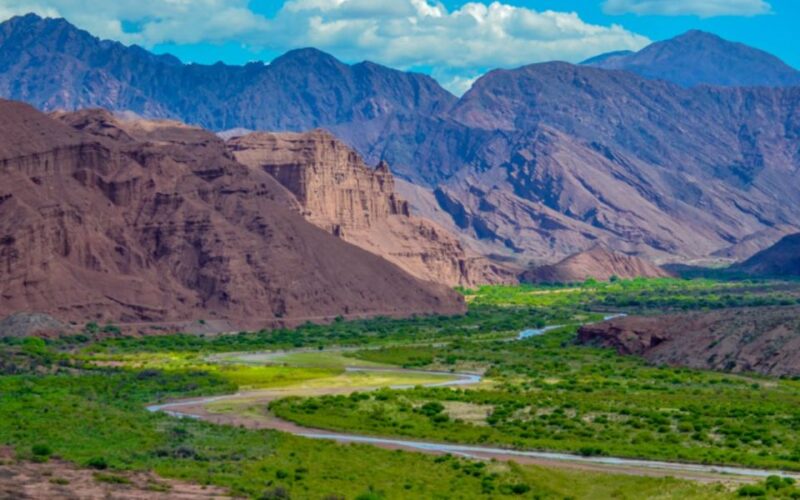 From Salta: Cafayate, Land of Wines and Imposing Ravines - Natural Wonders and Geological Formations
