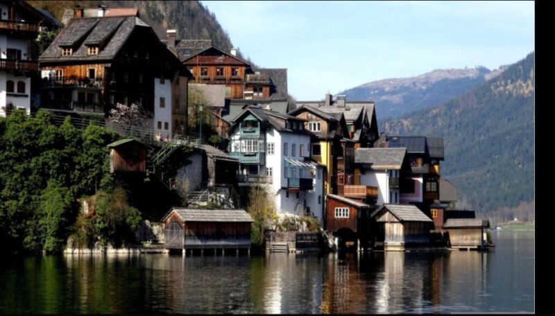 From Salzburg: Private Half-Day Tour to Hallstatt 6 Hours - Pickup and Transfer