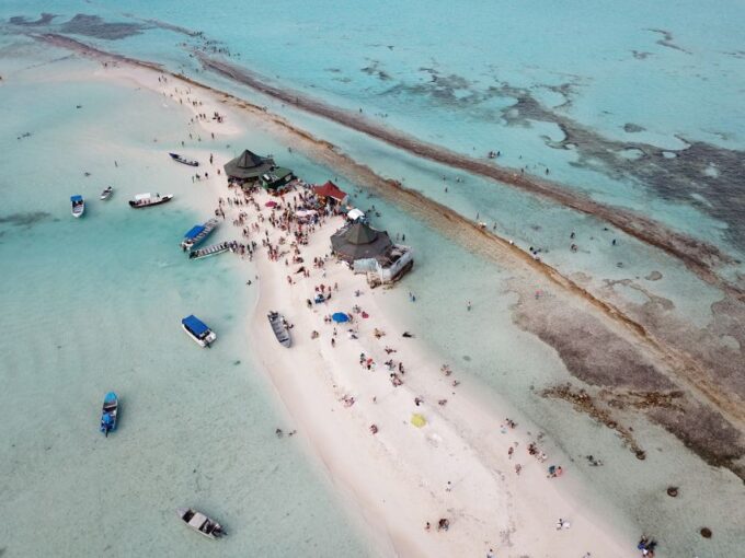 From San Andres: Cayo Acuario Tour - Key Highlights