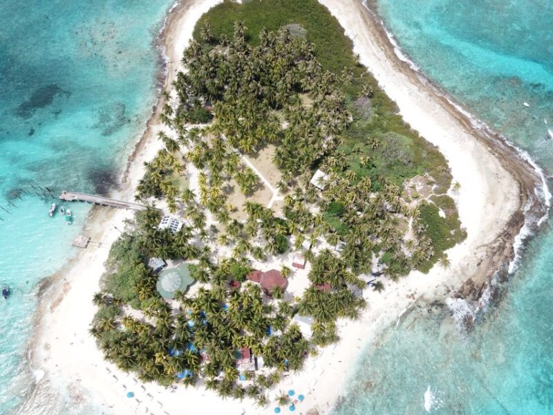 From San Andrés: Speedboat Tour to Johnny Cay Island - Exploring Johnny Cay Island