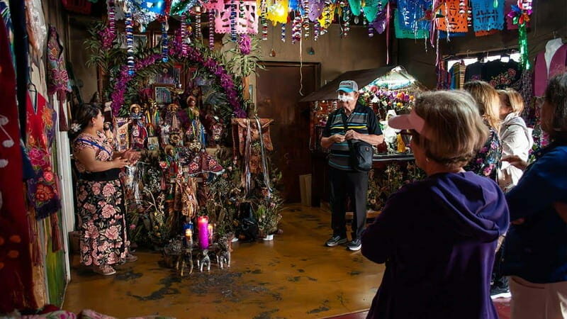 From San Cristóbal: Chamula and Zinacantán Guided Tour - FAQs