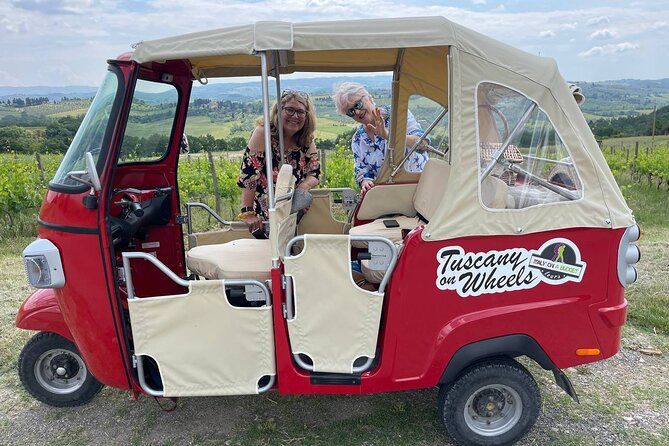 From San Gimignano: Original Tuscany Wine Tour by Tuktuk - Visiting the Local Winery