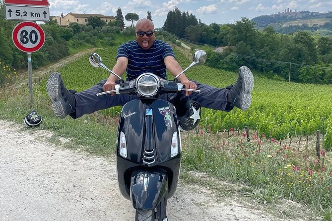 From San Gimignano: Tuscany Vespa Tour With Lunch & Wine Tasting - Tour Inclusions and Gear