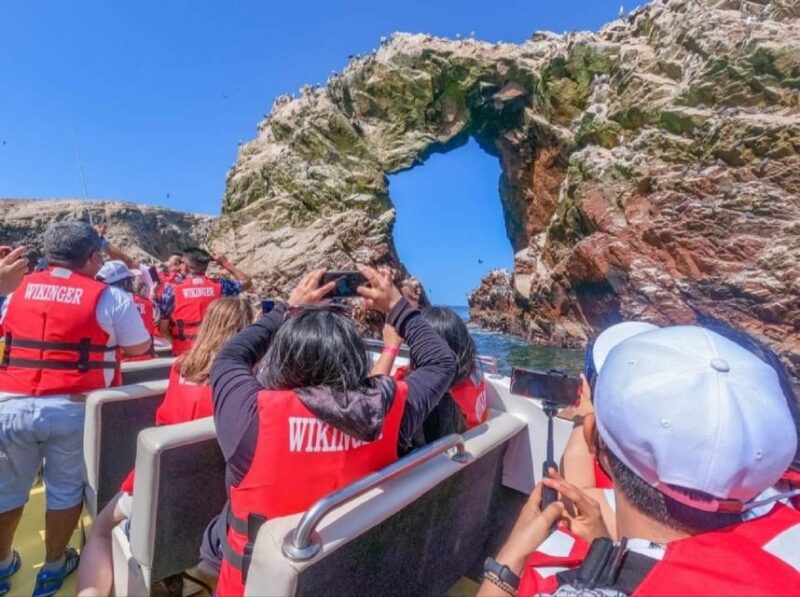 From San Martin Port: Ballestas Islands Tour in Paracas - Key Points