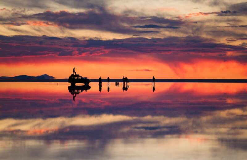 From San Pedro De Atacama: Uyuni Salt Flat 3-Days - Tour Guide and Language