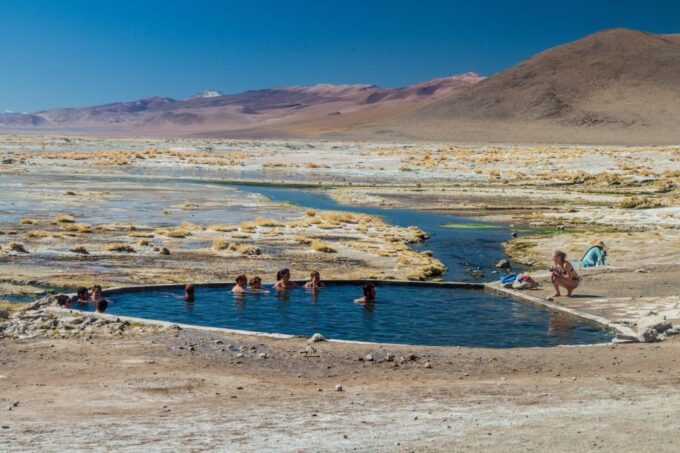 From San Pedro De Atacama: Uyuni Salt Flat 4-Days - Border Crossing and Transportation